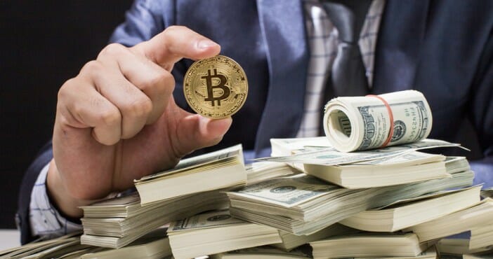 Bitcoin et dollarrs

