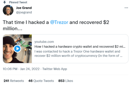 Joe Grand expose son hack d'un hardware wallet Trezor sur lequel était stocké l'équivalent de 2 millions de dollars en cryptomonnaie.