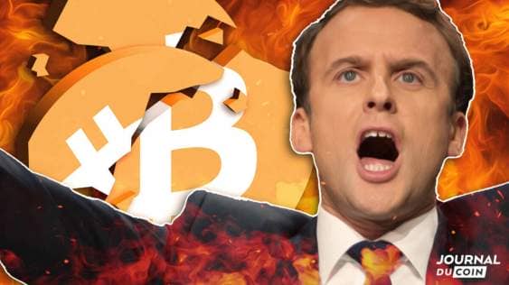 Photo du président Emmanuel Macron au moment ou il dit " Et c'est notre projet ". Le président se tient devant un Bitcoin en feu.