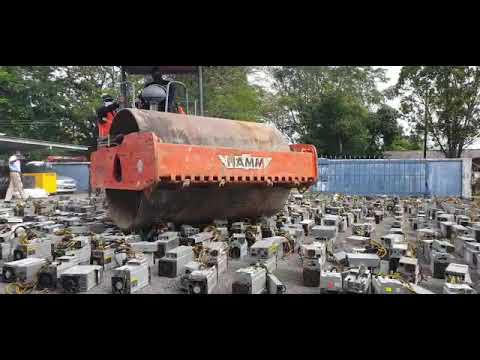 La police malaisienne a procédé à la destruction d'un milliers de rigs