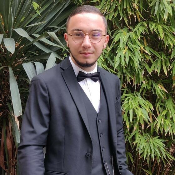 Article original rédigé par Hoffmann Jürgen