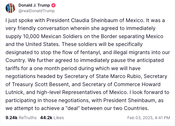 Trump écrit sur son réseau social qu'il met en pause sa guerre de tarif douanier avec le Mexique