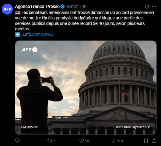 Après quarante jours de paralysie budgétaire et ce qui restera comme le plus long « shutdown » de l'histoire des États-Unis, les sénateurs américains ont trouvé dimanche un accord provisoire pour mettre fin au blocage des services publics. Ce compromis, adopté avec le soutien d'élus des deux partis, marque un premier pas vers la normale. Bien que salué comme une victoire par certains, l'accord suscite des divisions au sein du Parti démocrate, notamment sur les aides à la santé. La validation finale par la Chambre des représentants et la signature de Donald Trump sont désormais attendues.