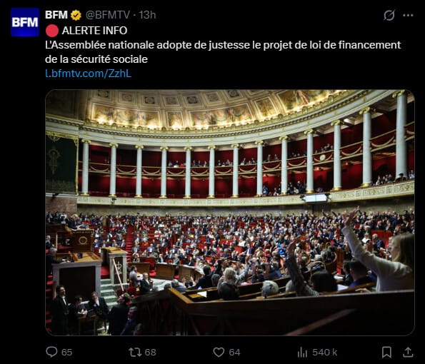 L'Assemblée nationale a adopté en seconde lecture mardi 9 décembre le Projet de loi de financement de la Sécurité sociale (PLFSS) pour 2026, avec un décompte extrêmement serré de 247 voix pour et 234 contre. Cette validation, obtenue sans l'usage de l'article 49.3 de la Constitution, constitue une forme de réussite politique pour le Premier ministre Sébastien Lecornu, qui a su rallier les voix de la majorité, du MoDem, de LIOT, et surtout d'une large part des Socialistes et de plusieurs députés Les Républicains (LR) et Horizons. Cette adoption dégage la voie pour la suite du calendrier budgétaire, non sans laisser derrière elle des conséquences économiques, politiques et sociales notables. 