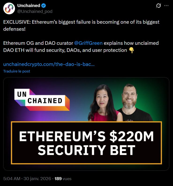 Dix ans après l'un des événements les plus traumatisants de son histoire, Ethereum transforme les vestiges du piratage de «  The DAO » en un pilier pour sa sécurité future. Ce jeudi 29 janvier 2026, Griff Green, l'un des curateurs originels du projet, a annoncé lors du podcast Unchained de Laura Shin le lancement du TheDAO Security Fund. Ce fonds de dotation, d'une valeur d'environ 220 millions de dollars, utilise des dizaines de milliers d'ETH restés non réclamés depuis 2016 pour financer la protection de l'écosystème.