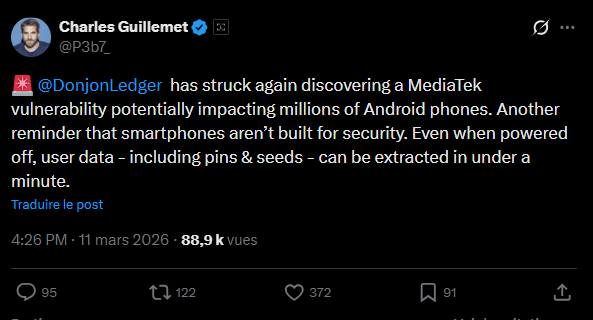 Le secteur de la cybersécurité mobile fait face à une nouvelle alerte majeure. Ledger Donjon, l'unité de recherche en sécurité de l'entreprise Ledger, a récemment mis en évidence une faille structurelle touchant les processeurs du fabricant MediaTek. Cette vulnérabilité, désormais répertoriée sous la référence CVE-2025-20435, concerne une part notable du parc mondial de smartphones Android, estimée à environ 25 % des appareils utilisant conjointement ces puces et l'environnement d'exécution sécurisé (TEE) de Trustonic. L'incident souligne les limites persistantes des téléphones intelligents dans la gestion des données hautement sensibles, notamment les clés privées liées aux cryptoactifs, face à des attaques physiques ciblées.