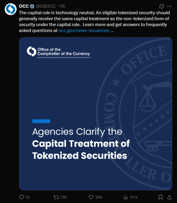 Dans une initiative commune saluée par l'industrie financière, les principaux régulateurs bancaires des États-Unis ont apporté jeudi une clarification majeure concernant les titres tokenisés. La Réserve fédérale (Fed), la FDIC et l'OCC ont publié un guide précisant que les banques n'auront pas à détenir de capital supplémentaire pour couvrir les actifs basés sur la blockchain, dès lors qu'ils confèrent des droits identiques aux titres traditionnels. Cette décision marque une étape importante dans l'intégration de la tokenisation au sein du système bancaire conventionnel.