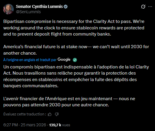 Le débat législatif autour de l'encadrement des stablecoins aux États-Unis connaît une nouvelle phase de tension. Coinbase, principale plateforme d'échange du pays, a fait savoir au Sénat qu'elle ne soutiendrait pas la dernière mouture du Clarity Act. Ce refus intervient alors que des négociations bipartisanes tentent d'établir un cadre réglementaire pour les actifs numériques adossés au dollar. Le point de friction majeur réside dans la gestion des rendements générés par ces actifs, un sujet qui oppose frontalement les institutions bancaires traditionnelles et les acteurs de la finance numérique.