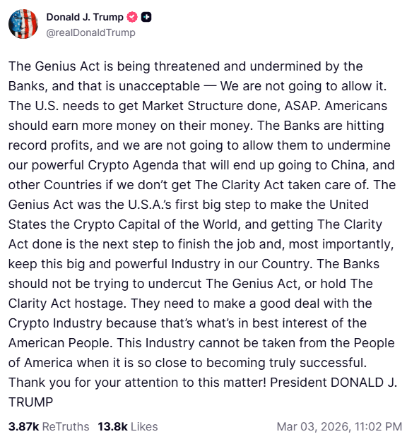 Le président Trump dénonce les obstacles que dressent les banques contre les législations cryptos.